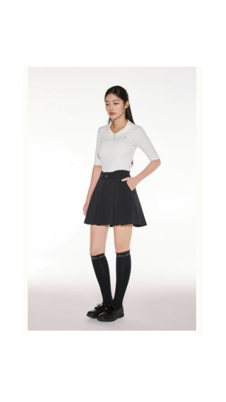 Open Collar Pearl Point Neck Knit (White)