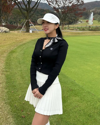 [FL Signature] Pearl & Bead Flare Pleated Skirt (Ivory)