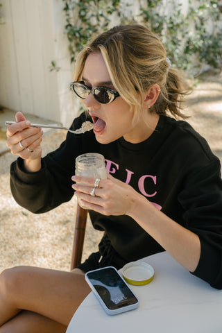 [FLC] FLC ESSENTIAL CROPPED SWEATSHRITS (Black)