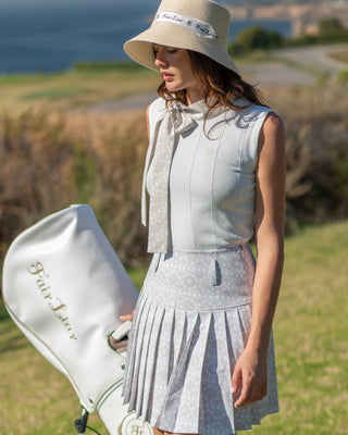 Patterned Neck Ribbon Sleeveless Knit (White)