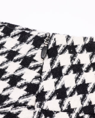 Houndstooth checkered flare skirt (Black)