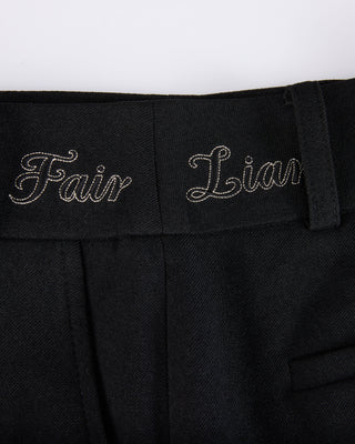 Pin Tuck Bermuda Pants (Black)