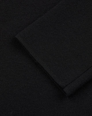 Neck Ribbon Knit Pullover (Black)