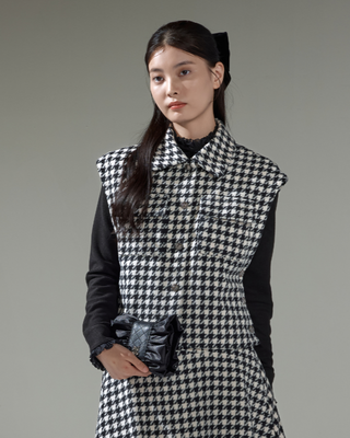 Houndstooth Checkered Quilted Vest (Black)