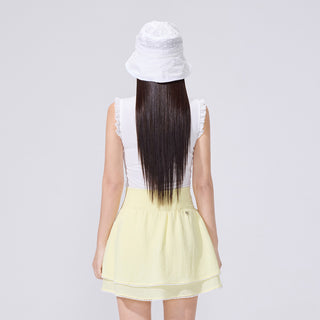 Frill V-neck sleeveless T-shirt (White)