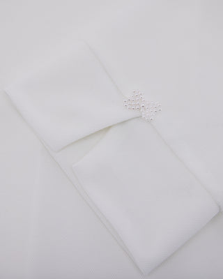 Lettering Scarf Short Sleeve T Shirt (White)