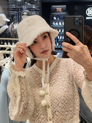 Furry Earmuff Bucket Hat (Ivory)