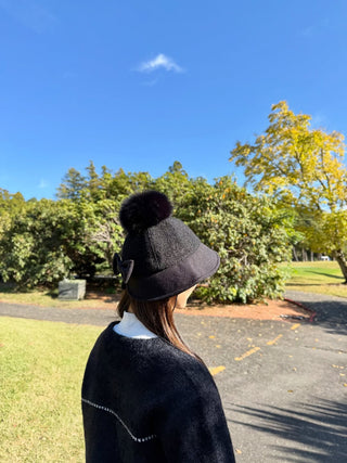 Back Ribbon Fur Hat (Black)