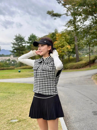 Houndstooth Checkered Quilted Vest (Black)