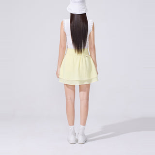 Frill V-neck sleeveless T-shirt (White)